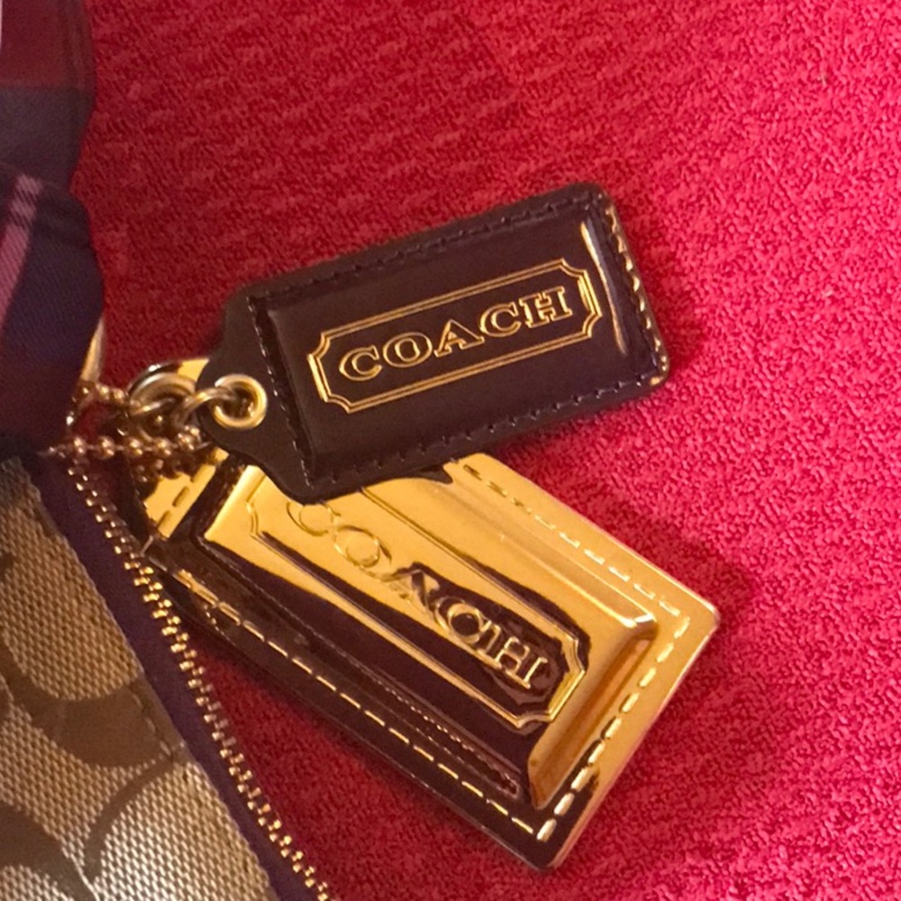 Poppy Coach fun tote bag, purse, handbag, shoulder bag. - Picture 5 of 14